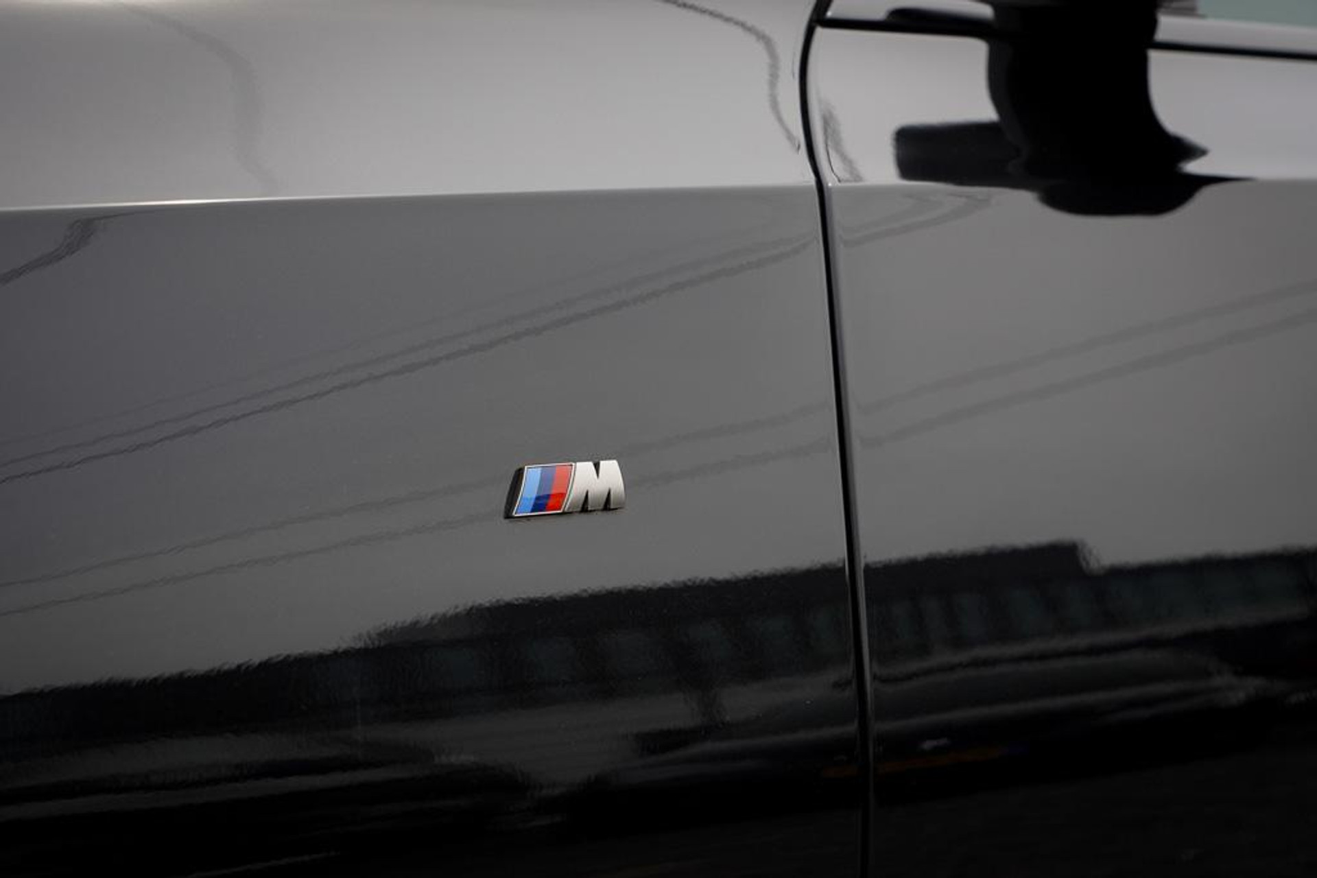 43952685-44.jpg