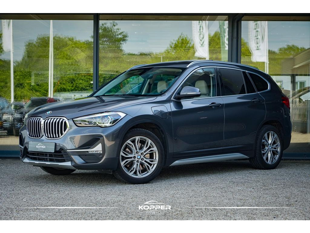 53762961